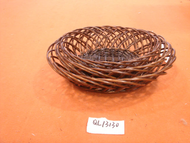 Willow basket QL13130